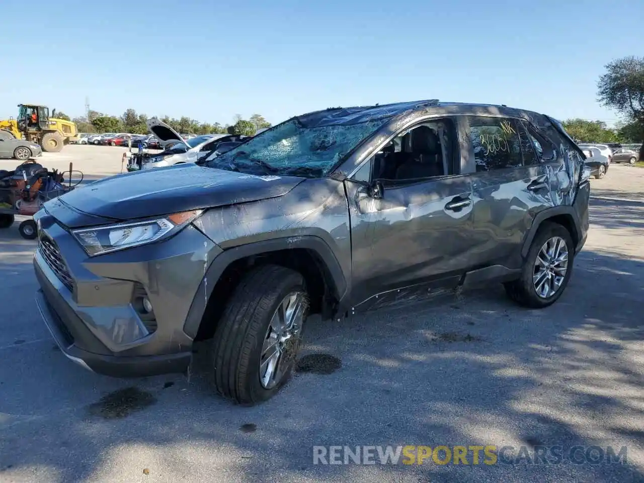 1 Photograph of a damaged car 2T3Y1RFV6MC135039 TOYOTA RAV4 2021