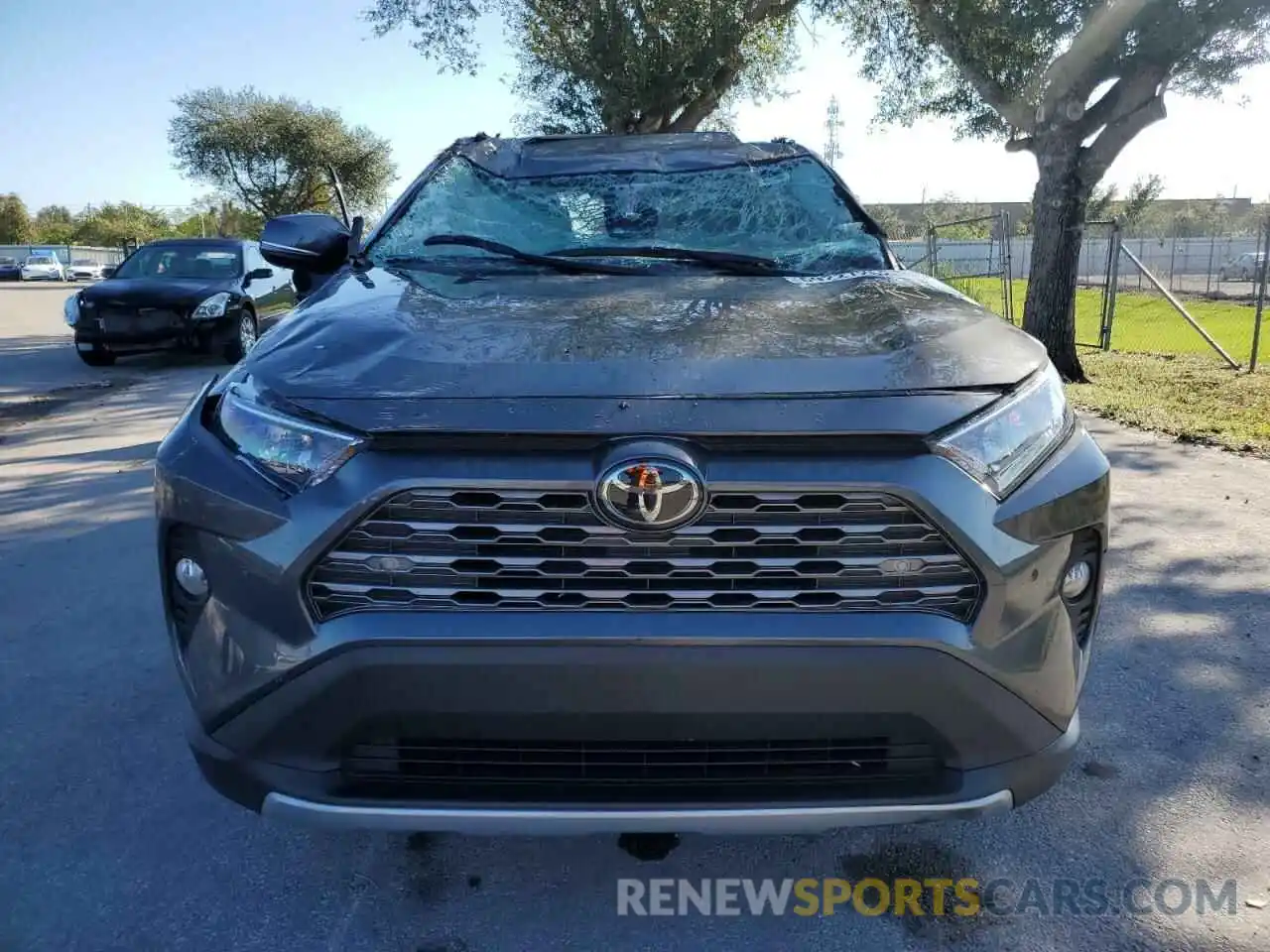 5 Photograph of a damaged car 2T3Y1RFV6MC135039 TOYOTA RAV4 2021