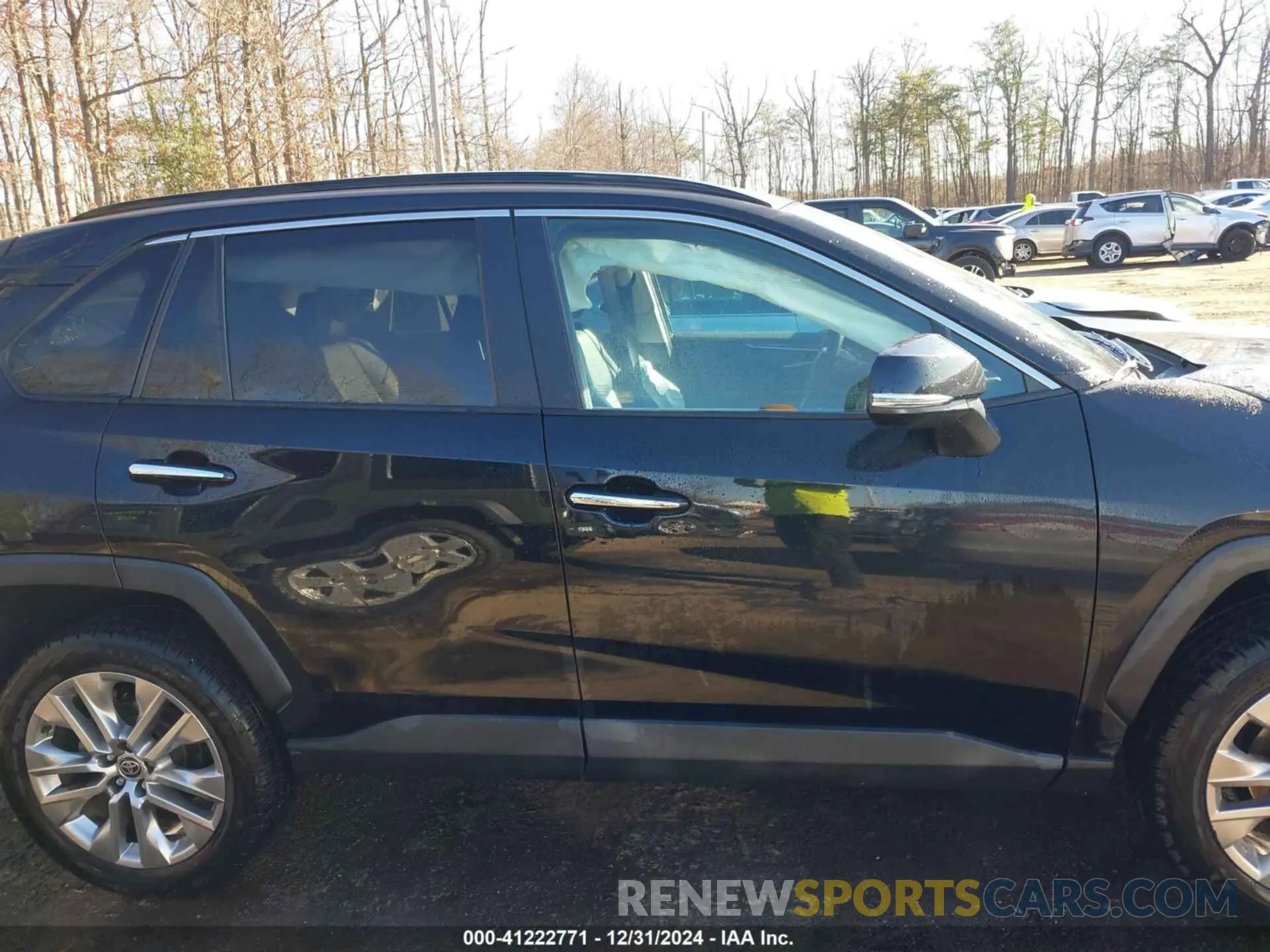 13 Photograph of a damaged car 2T3Y1RFV7MC150410 TOYOTA RAV4 2021