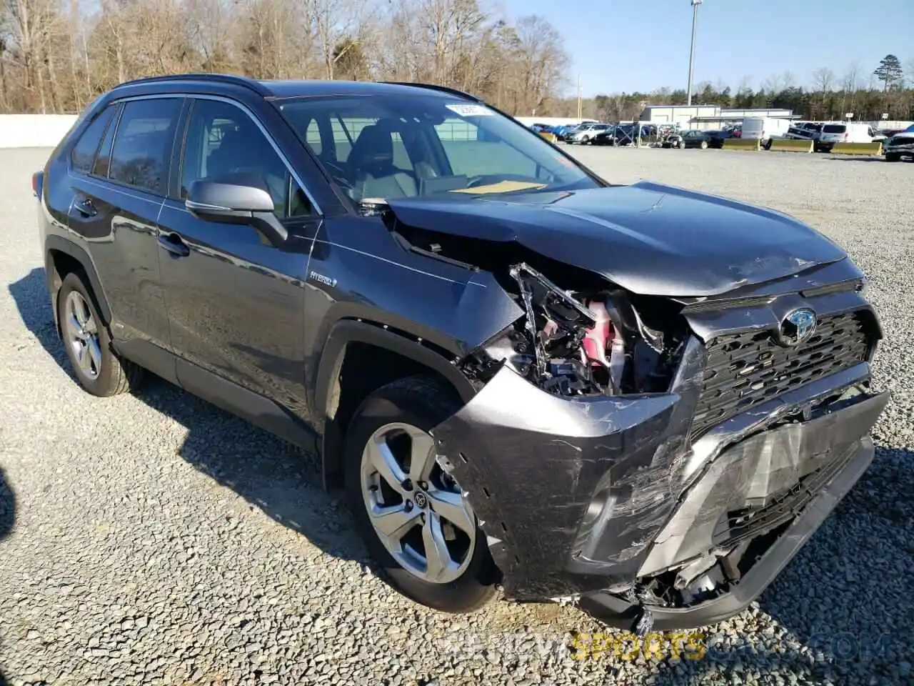 1 Photograph of a damaged car 4T3B6RFV0MU019339 TOYOTA RAV4 2021