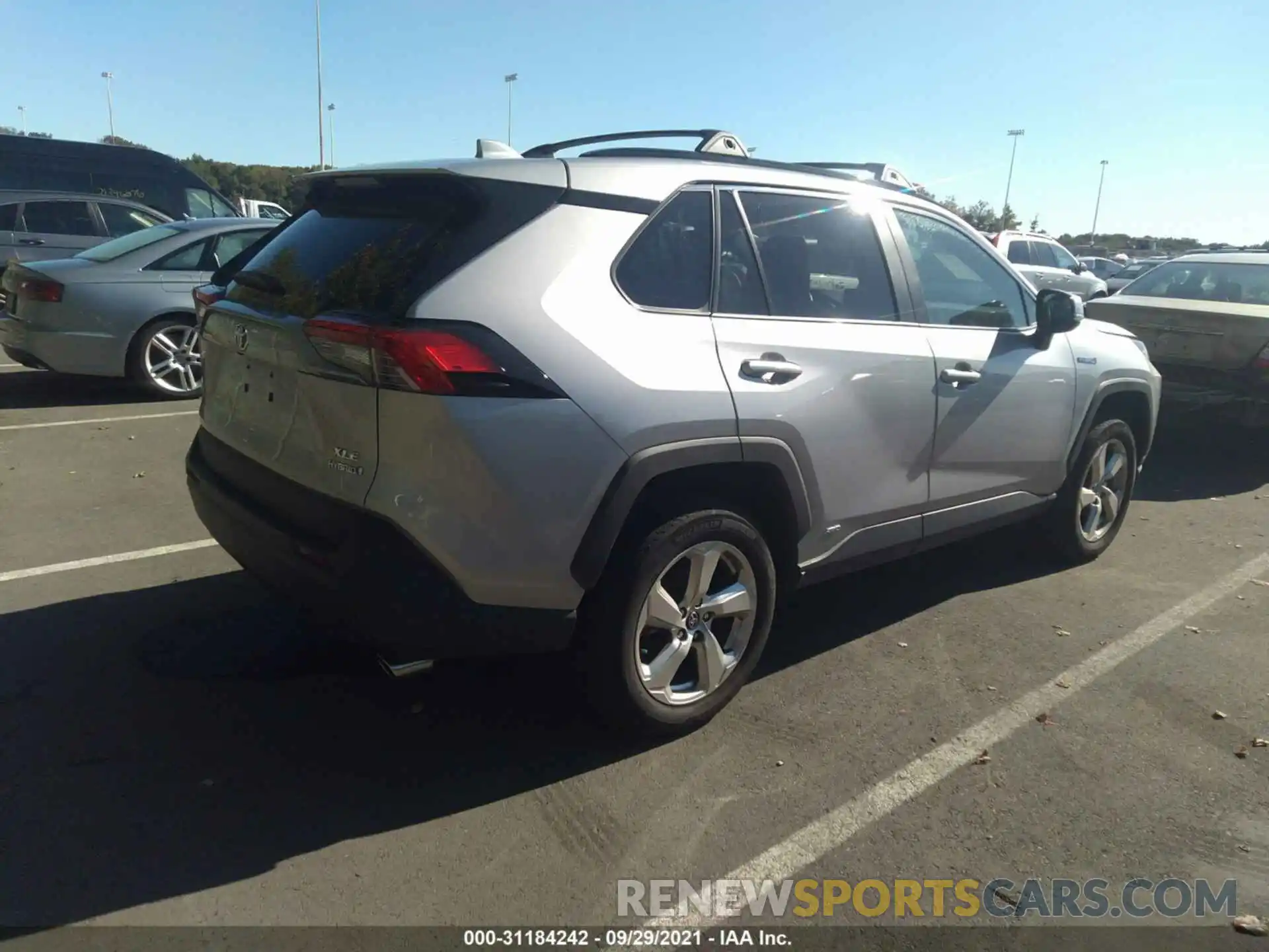 4 Photograph of a damaged car 4T3B6RFV1MU025912 TOYOTA RAV4 2021