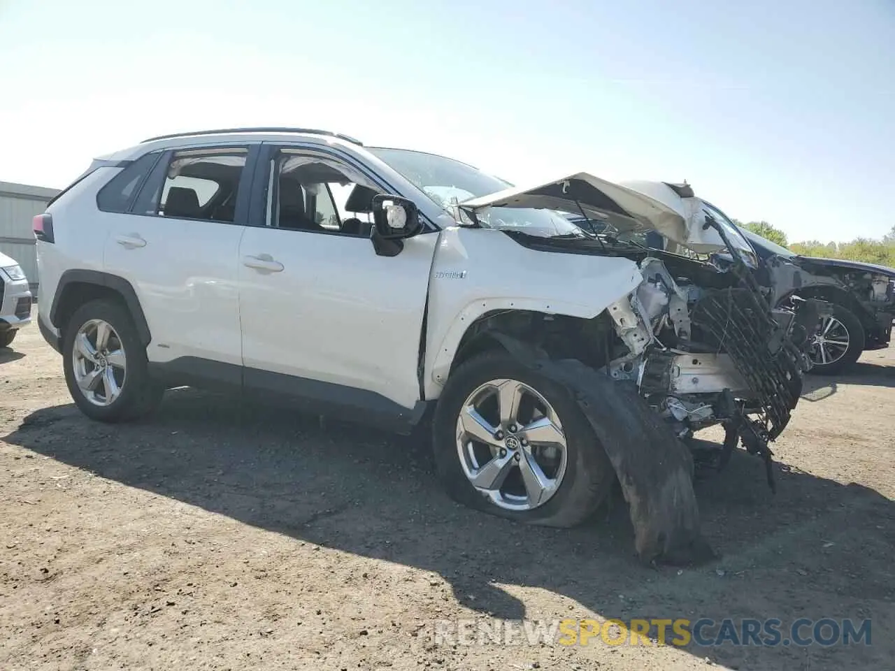 4 Photograph of a damaged car 4T3B6RFV1MU041771 TOYOTA RAV4 2021