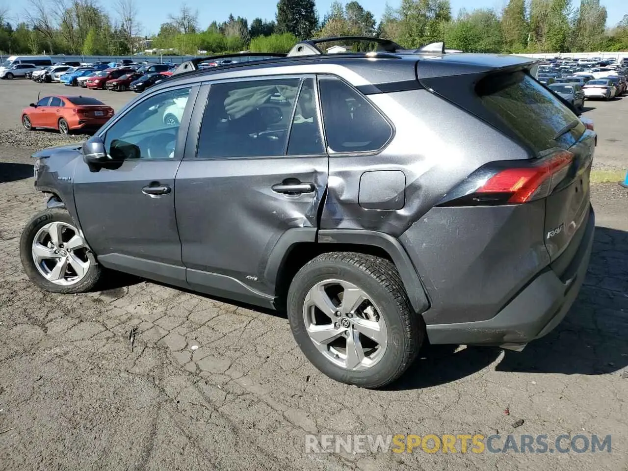 2 Photograph of a damaged car 4T3B6RFV1MU042547 TOYOTA RAV4 2021