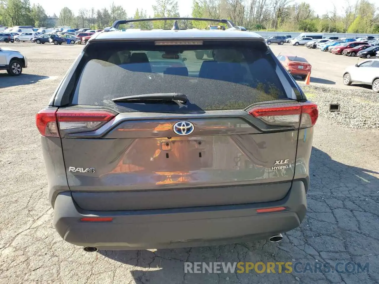 6 Photograph of a damaged car 4T3B6RFV1MU042547 TOYOTA RAV4 2021