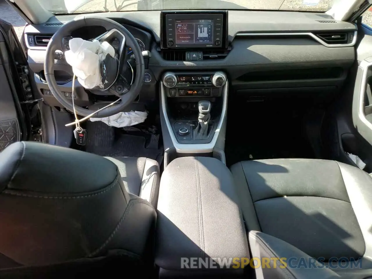 8 Photograph of a damaged car 4T3B6RFV1MU042547 TOYOTA RAV4 2021