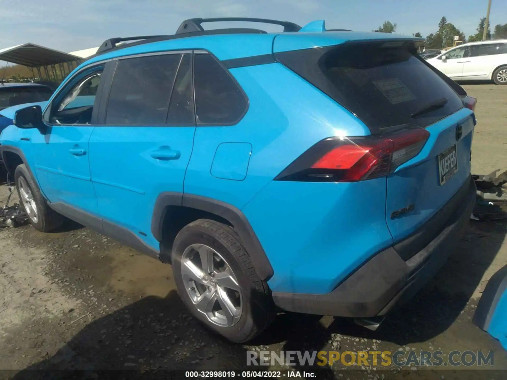 3 Photograph of a damaged car 4T3B6RFV2MU009556 TOYOTA RAV4 2021