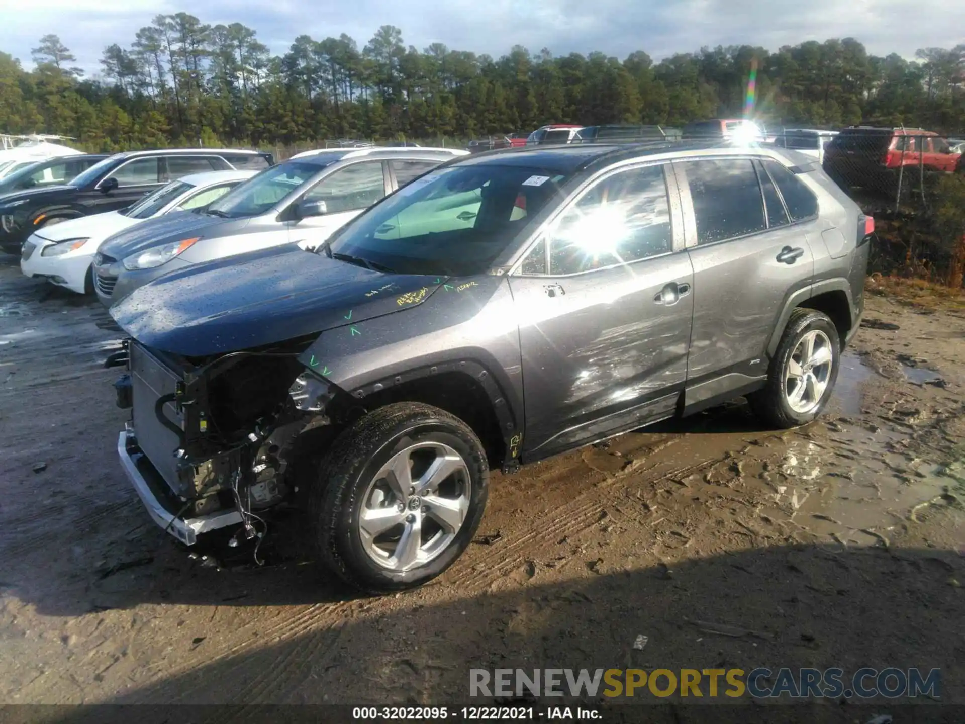 2 Photograph of a damaged car 4T3B6RFV2MU036143 TOYOTA RAV4 2021