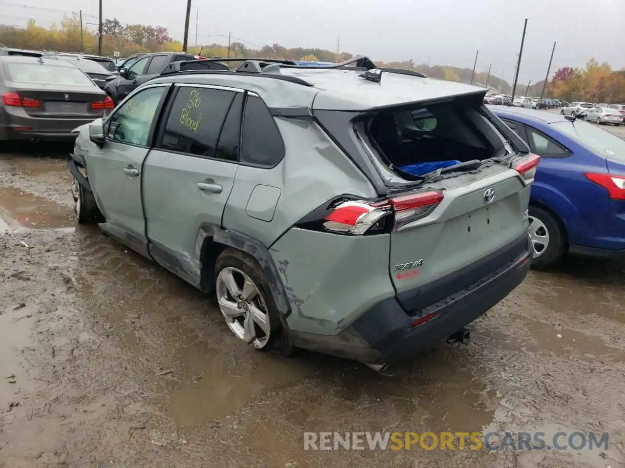 3 Photograph of a damaged car 4T3B6RFV2MU051290 TOYOTA RAV4 2021