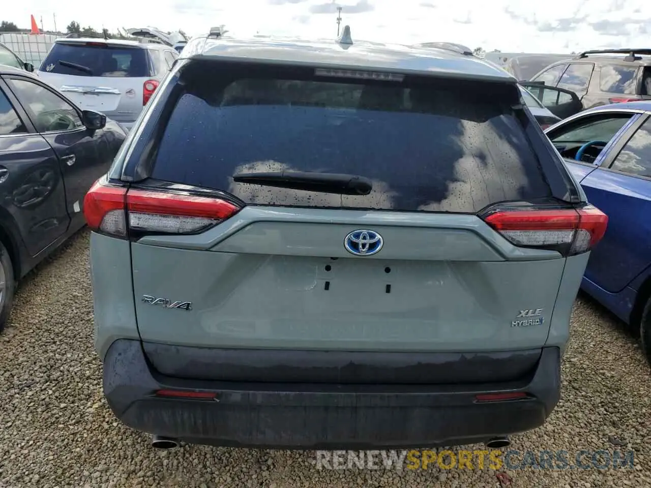 6 Photograph of a damaged car 4T3B6RFV3MU040718 TOYOTA RAV4 2021