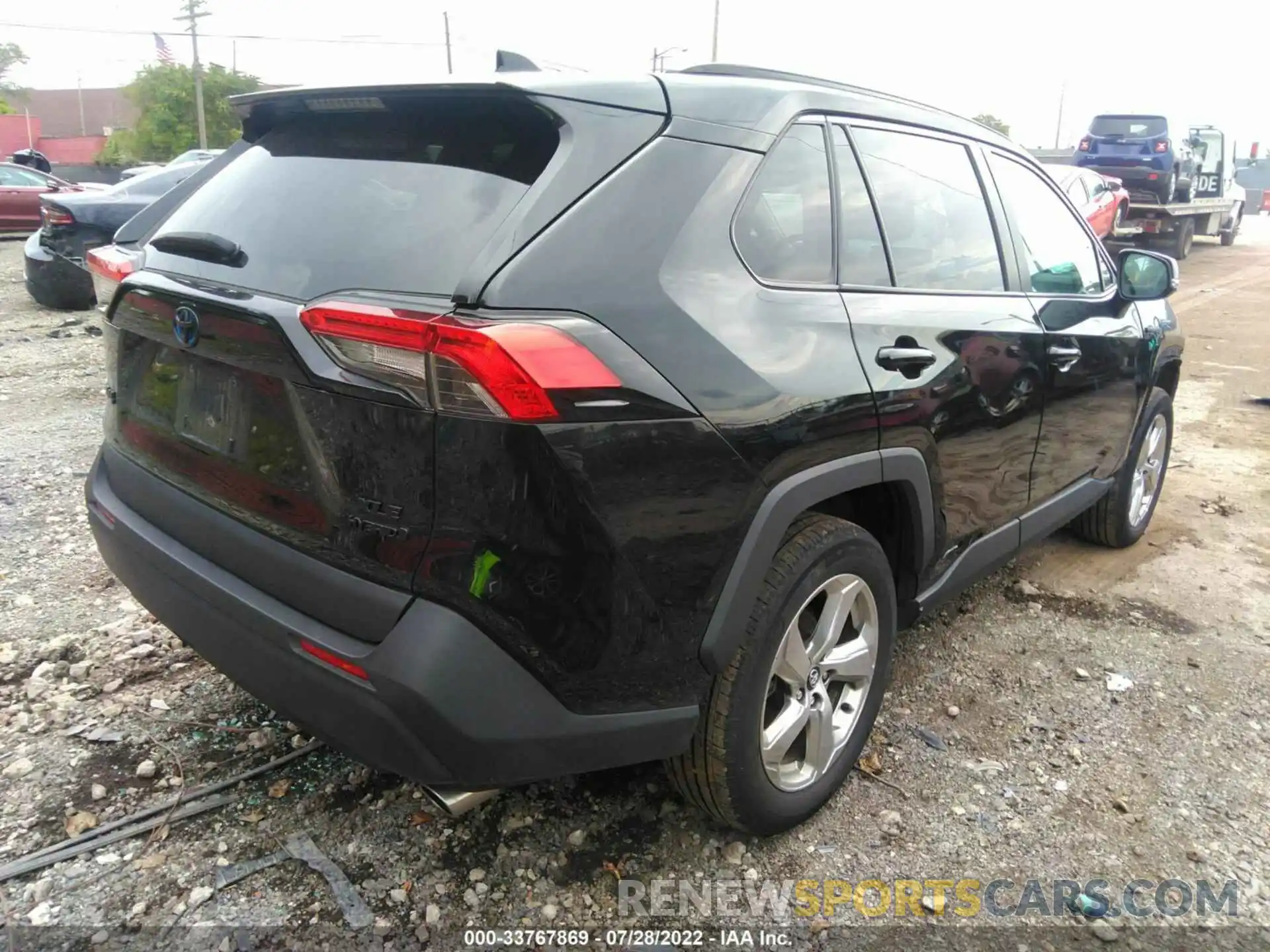 4 Photograph of a damaged car 4T3B6RFV4MU022714 TOYOTA RAV4 2021