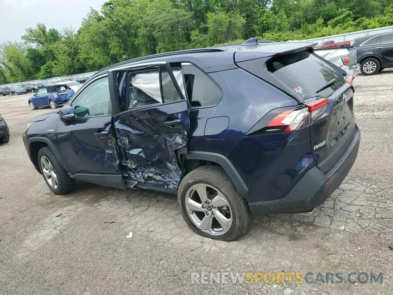 2 Photograph of a damaged car 4T3B6RFV4MU059746 TOYOTA RAV4 2021