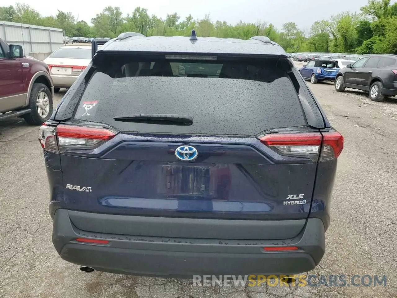 6 Photograph of a damaged car 4T3B6RFV4MU059746 TOYOTA RAV4 2021