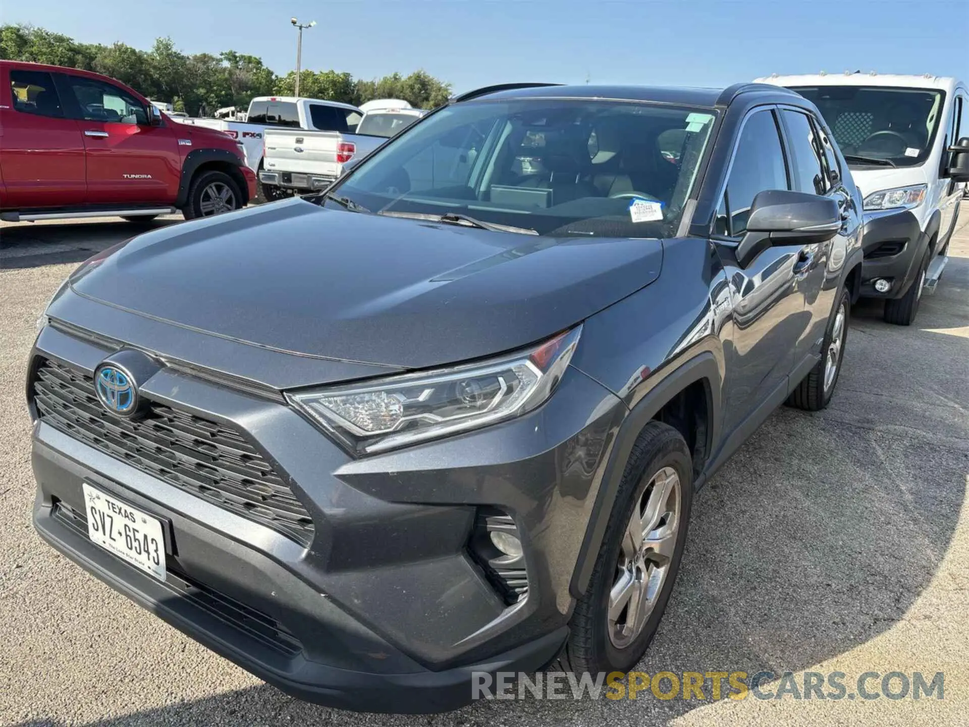 20 Photograph of a damaged car 4T3B6RFV5MU032099 TOYOTA RAV4 2021