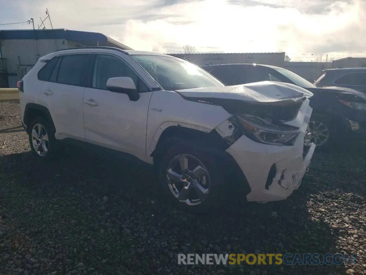4 Photograph of a damaged car 4T3B6RFV6MU046125 TOYOTA RAV4 2021