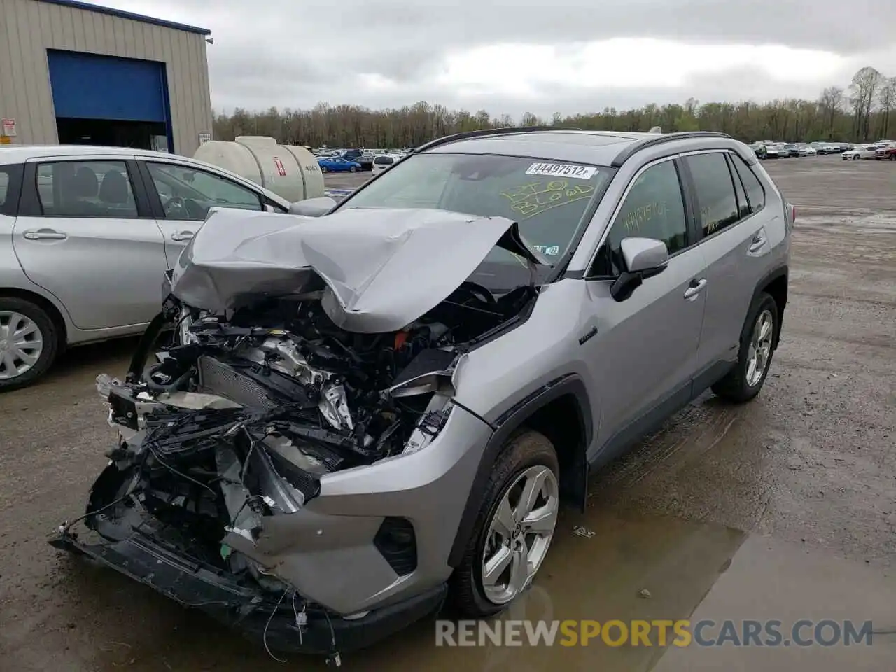 2 Photograph of a damaged car 4T3B6RFV6MU046724 TOYOTA RAV4 2021