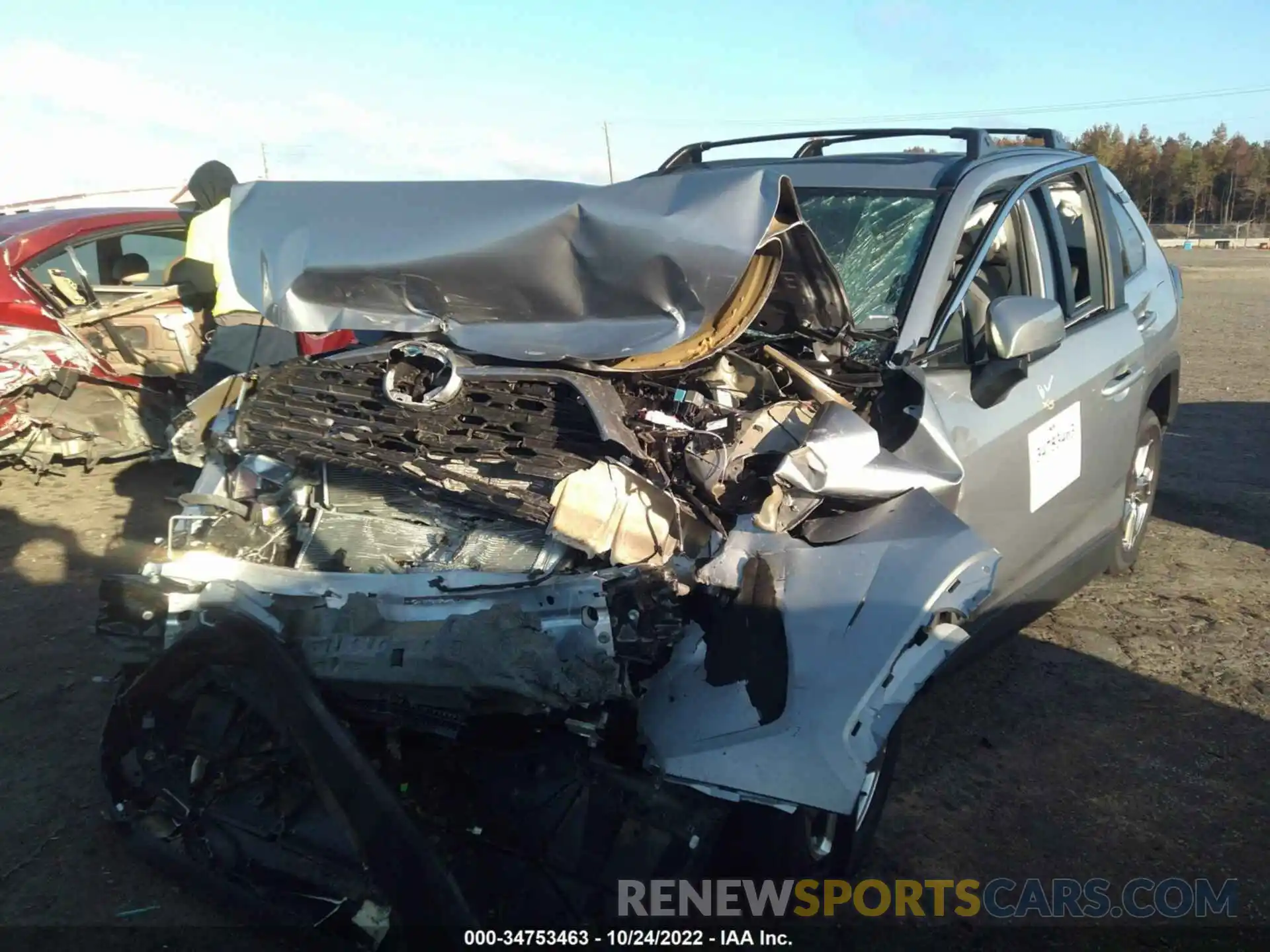 2 Photograph of a damaged car 4T3B6RFV6MU048960 TOYOTA RAV4 2021