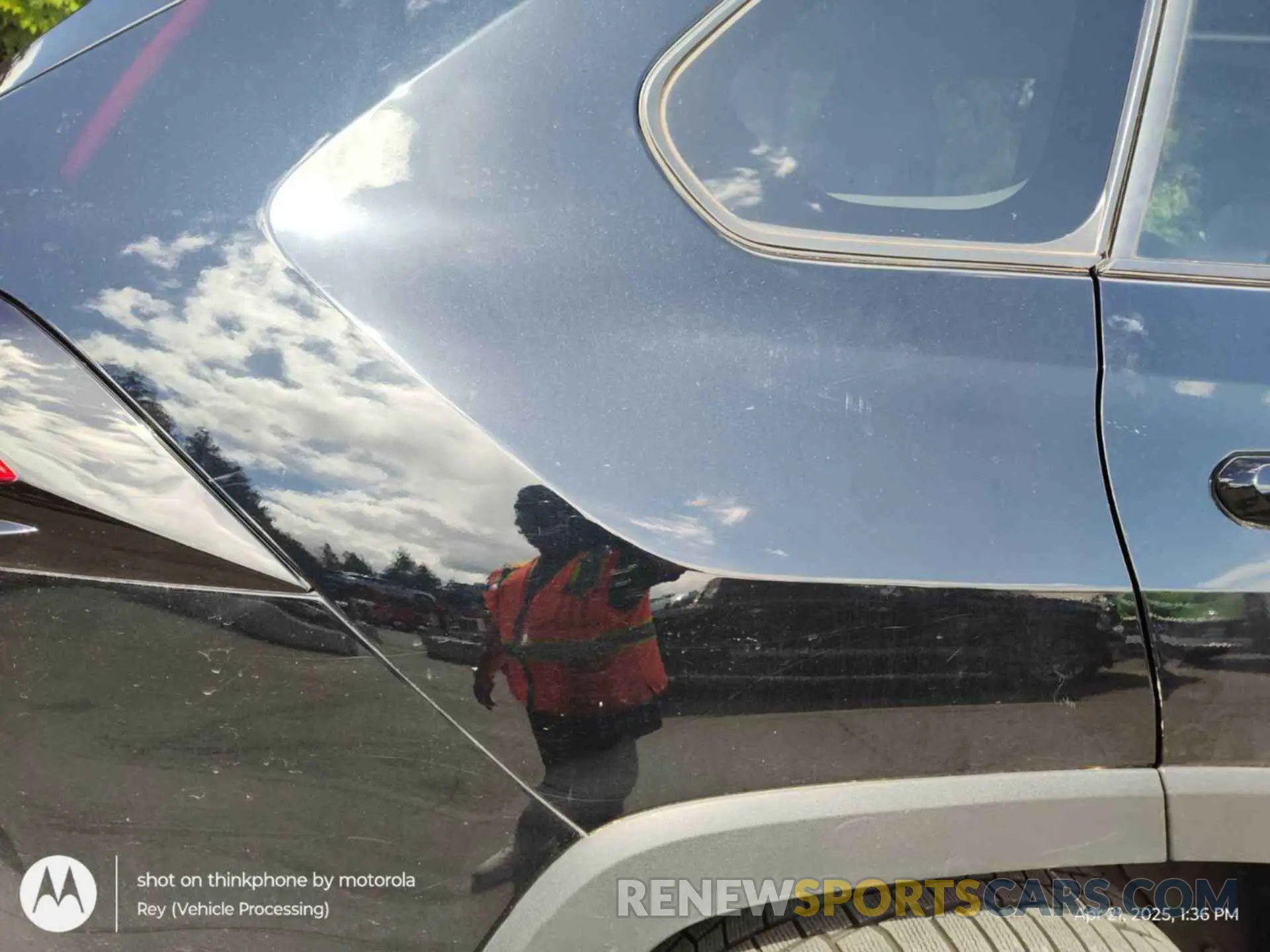 8 Photograph of a damaged car 4T3B6RFV7MU046439 TOYOTA RAV4 2021