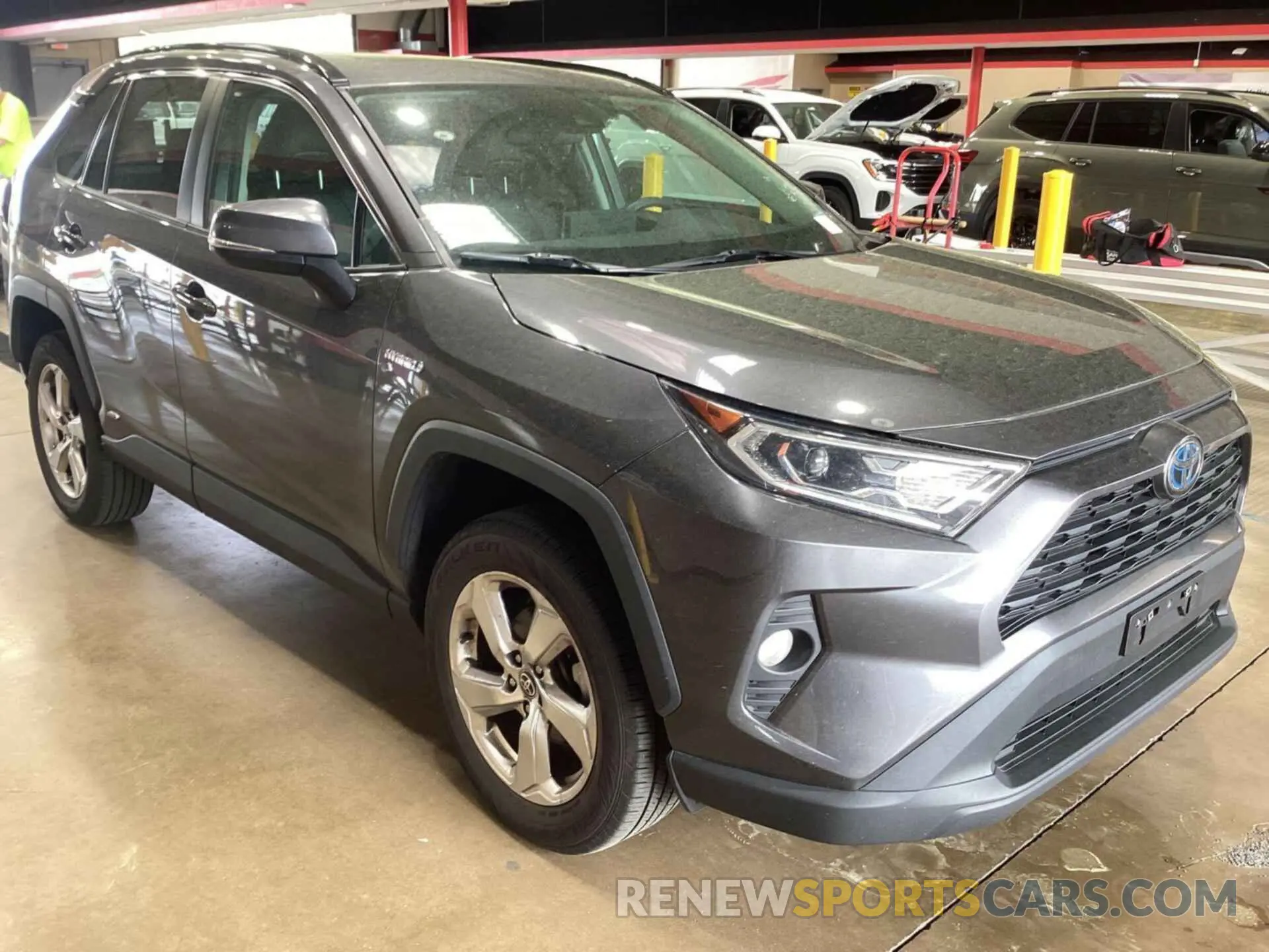 3 Photograph of a damaged car 4T3B6RFV7MU046845 TOYOTA RAV4 2021