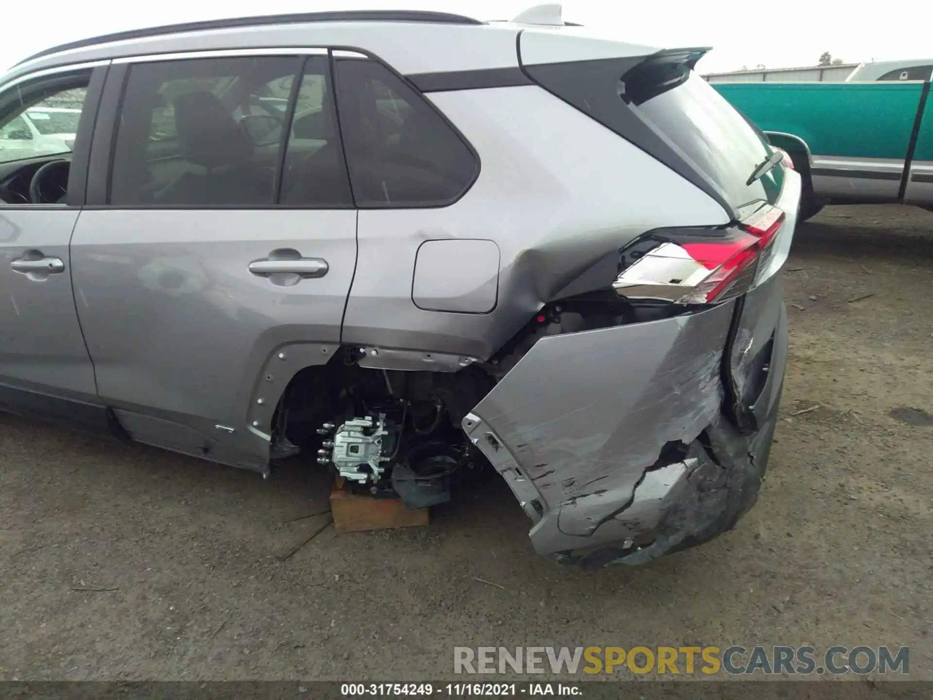 6 Photograph of a damaged car 4T3B6RFV8MU050712 TOYOTA RAV4 2021