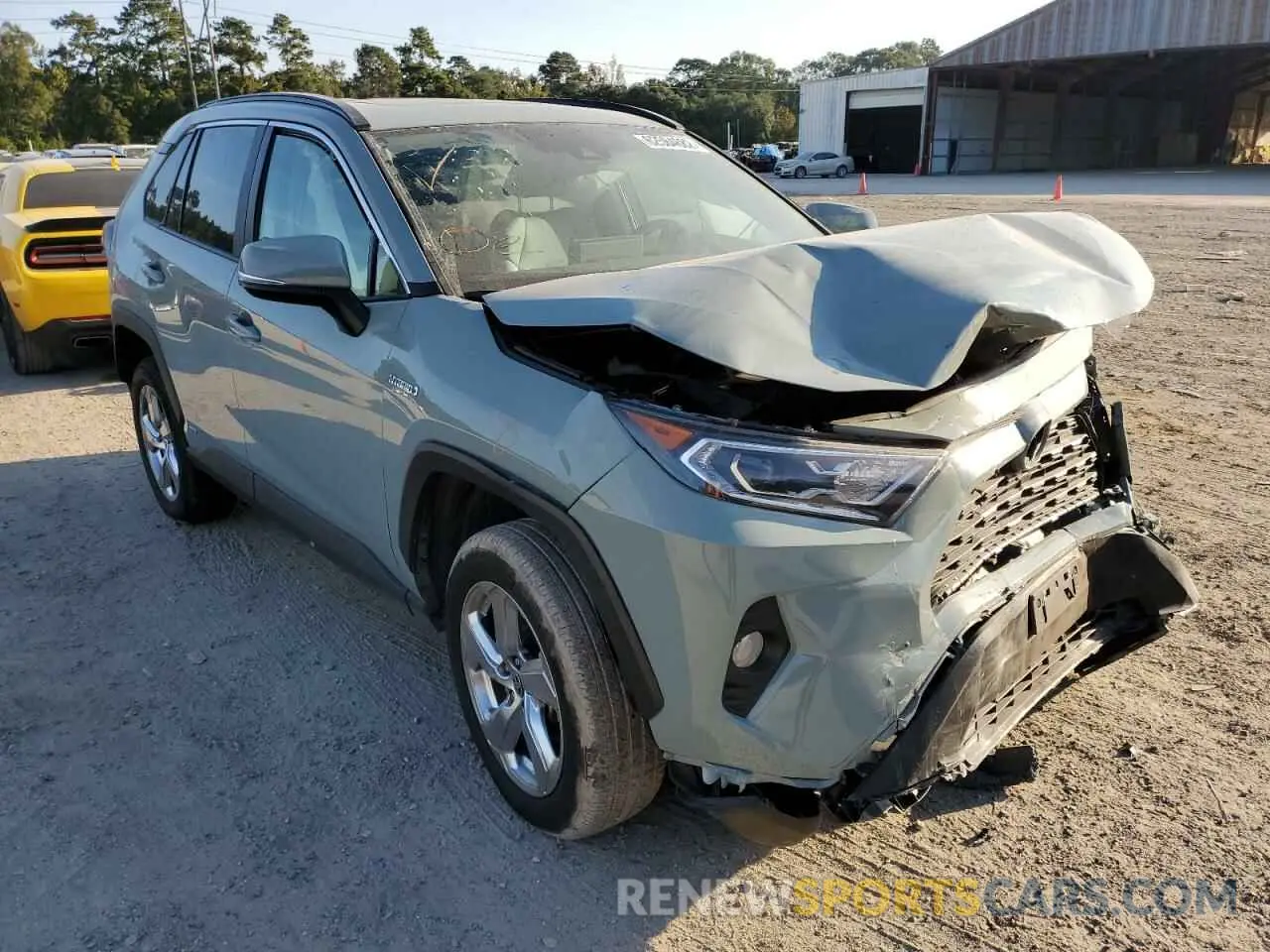 1 Photograph of a damaged car 4T3B6RFV8MU051231 TOYOTA RAV4 2021