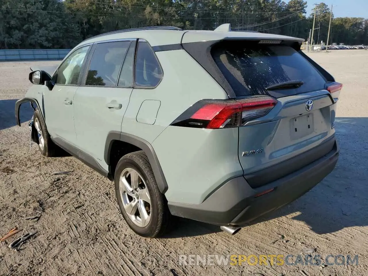 3 Photograph of a damaged car 4T3B6RFV8MU051231 TOYOTA RAV4 2021