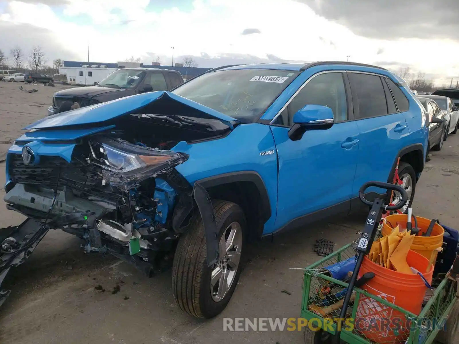 2 Photograph of a damaged car 4T3B6RFV9MU010087 TOYOTA RAV4 2021