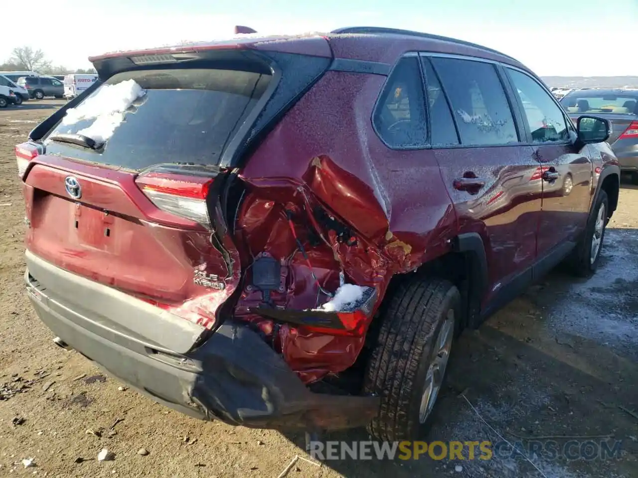 9 Photograph of a damaged car 4T3B6RFV9MU021994 TOYOTA RAV4 2021