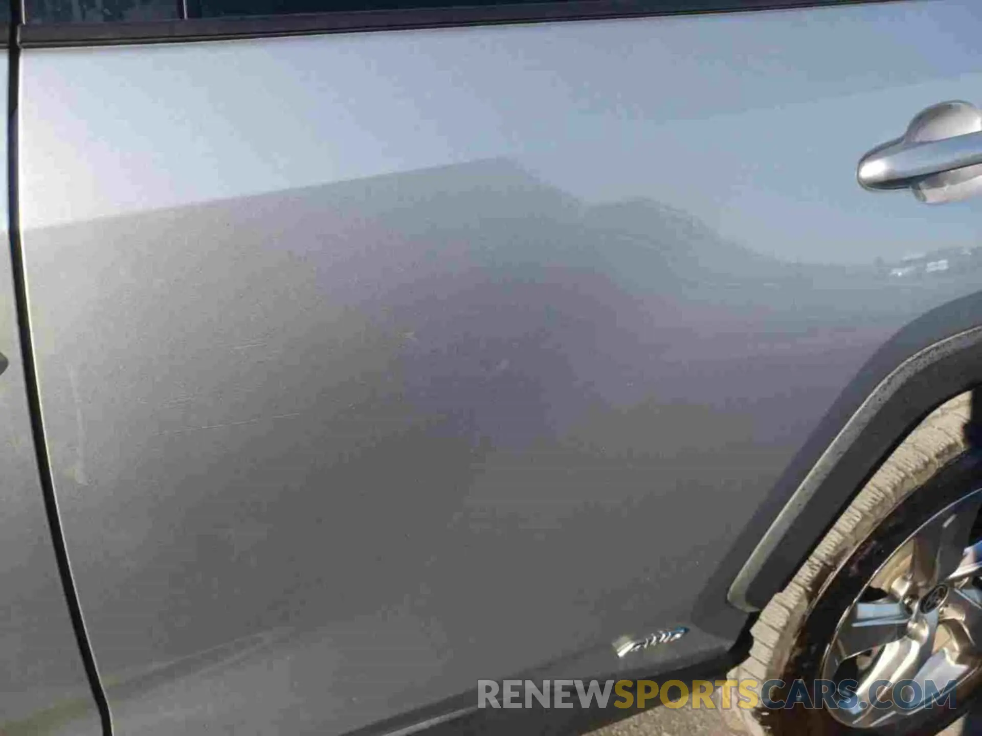 15 Photograph of a damaged car 4T3B6RFV9MU032378 TOYOTA RAV4 2021