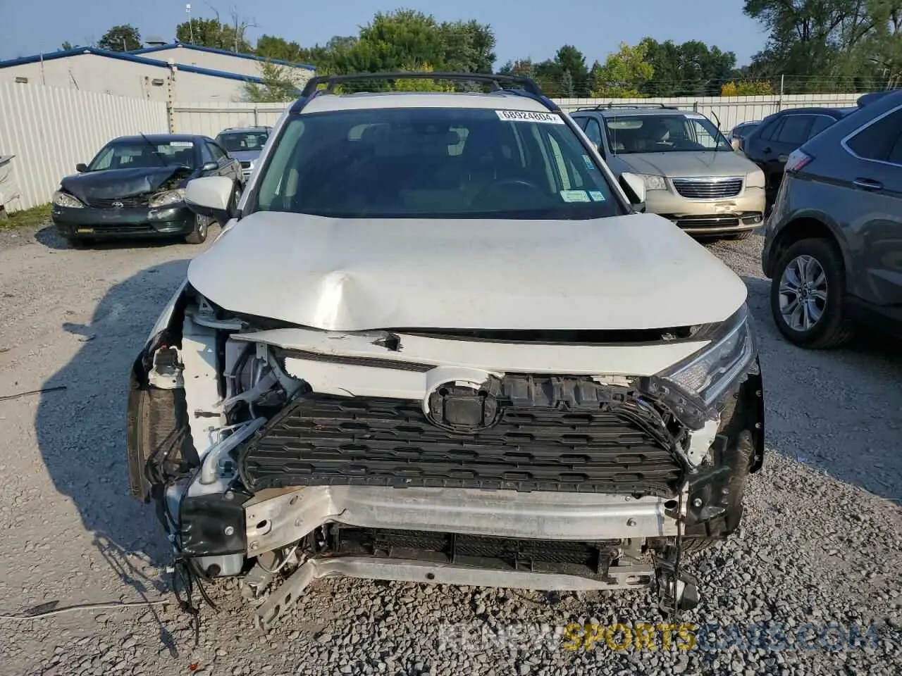 5 Photograph of a damaged car 4T3B6RFVXMU016352 TOYOTA RAV4 2021