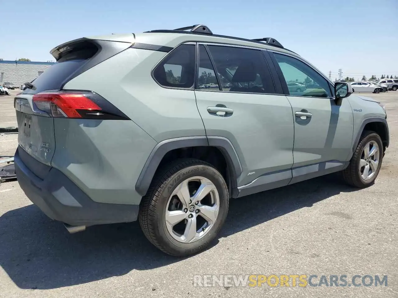3 Photograph of a damaged car 4T3B6RFVXMU029151 TOYOTA RAV4 2021