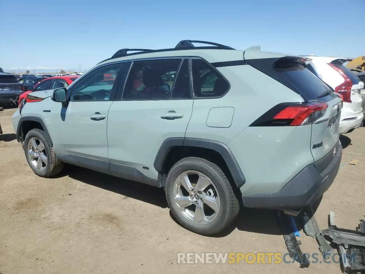 2 Photograph of a damaged car 4T3B6RFVXMU032633 TOYOTA RAV4 2021