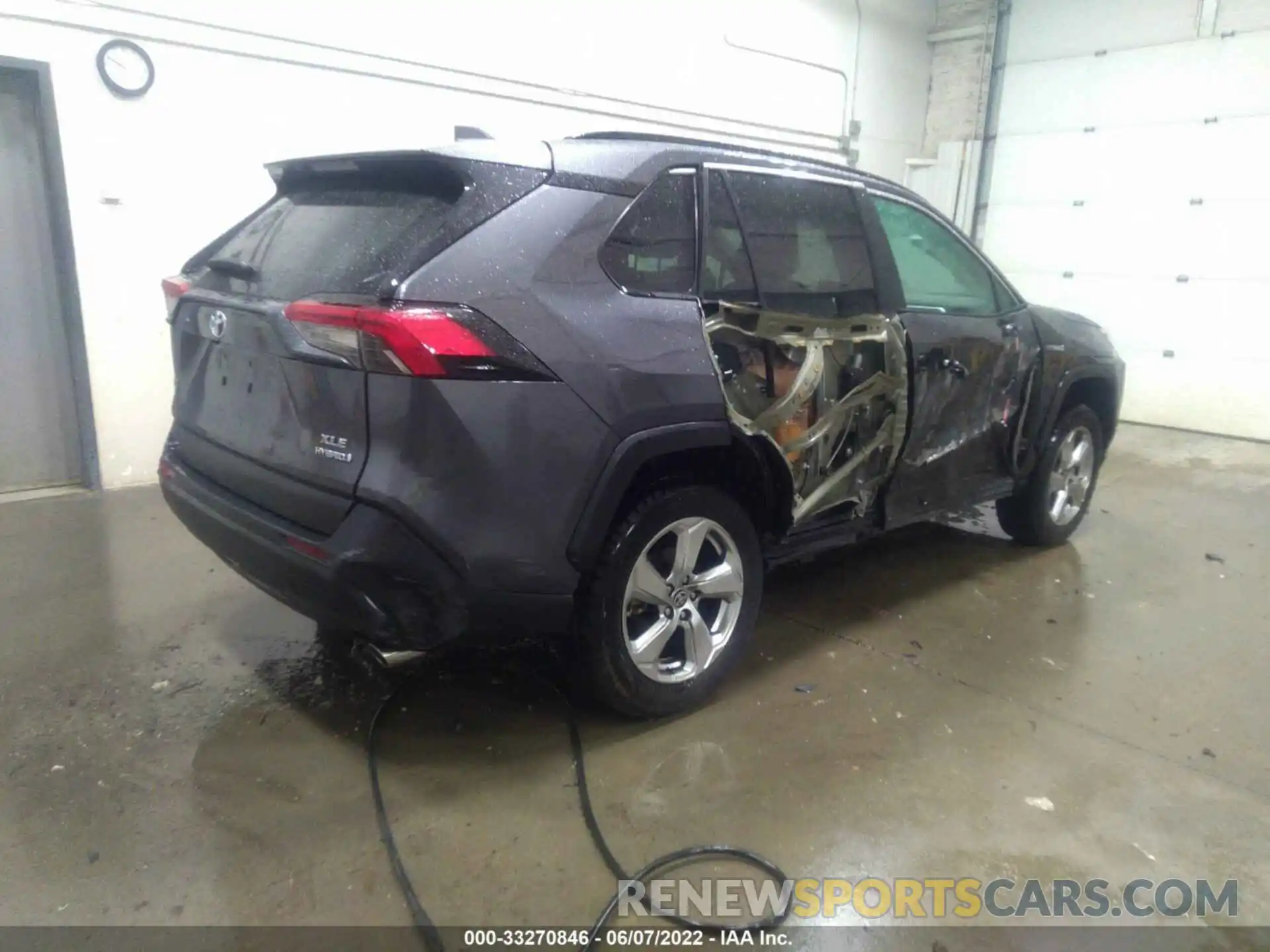 4 Photograph of a damaged car 4T3B6RFVXMU038187 TOYOTA RAV4 2021