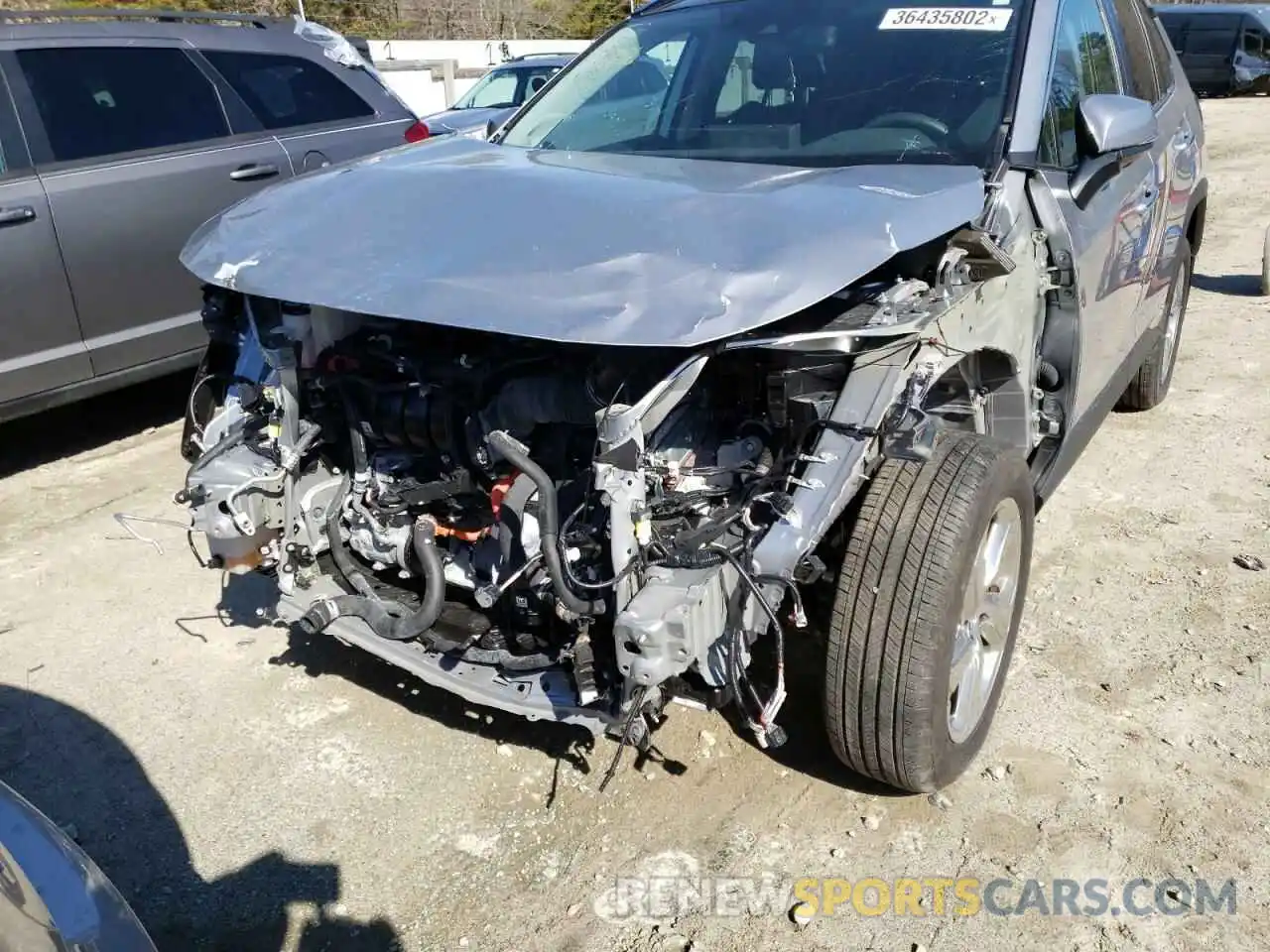 9 Photograph of a damaged car 4T3D6RFV1MU010478 TOYOTA RAV4 2021