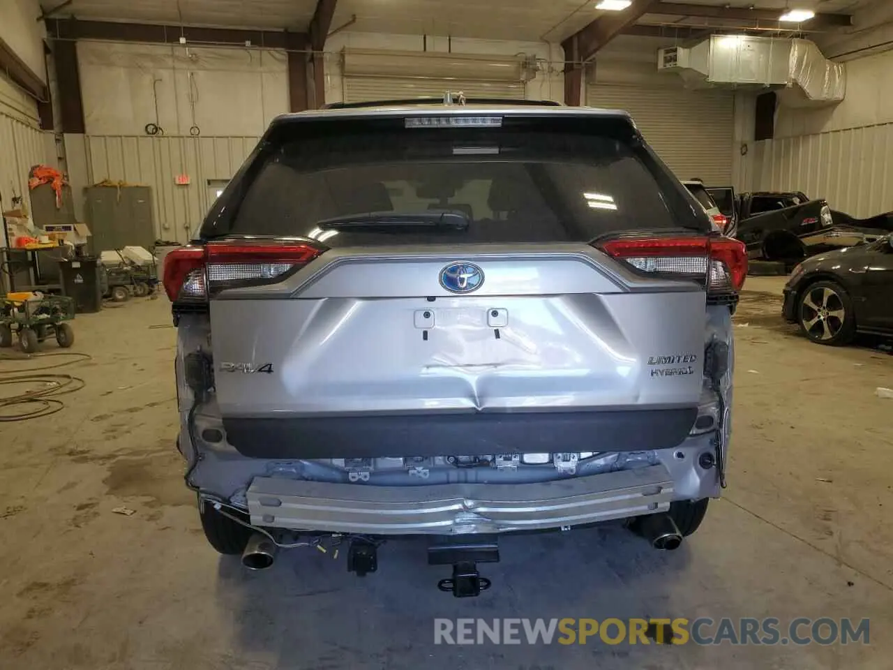 6 Photograph of a damaged car 4T3D6RFV1MU024994 TOYOTA RAV4 2021