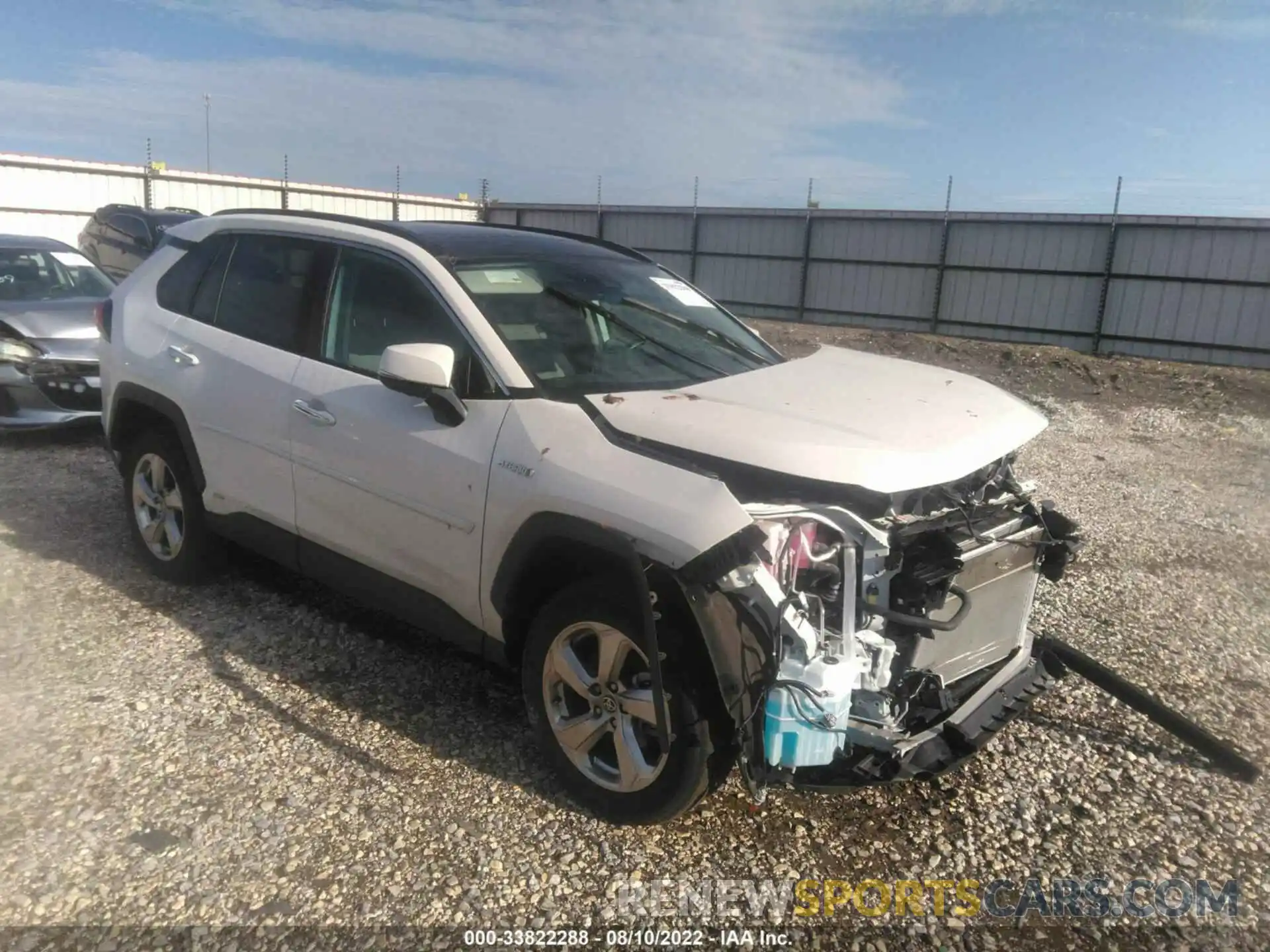 1 Photograph of a damaged car 4T3D6RFV1MU039706 TOYOTA RAV4 2021