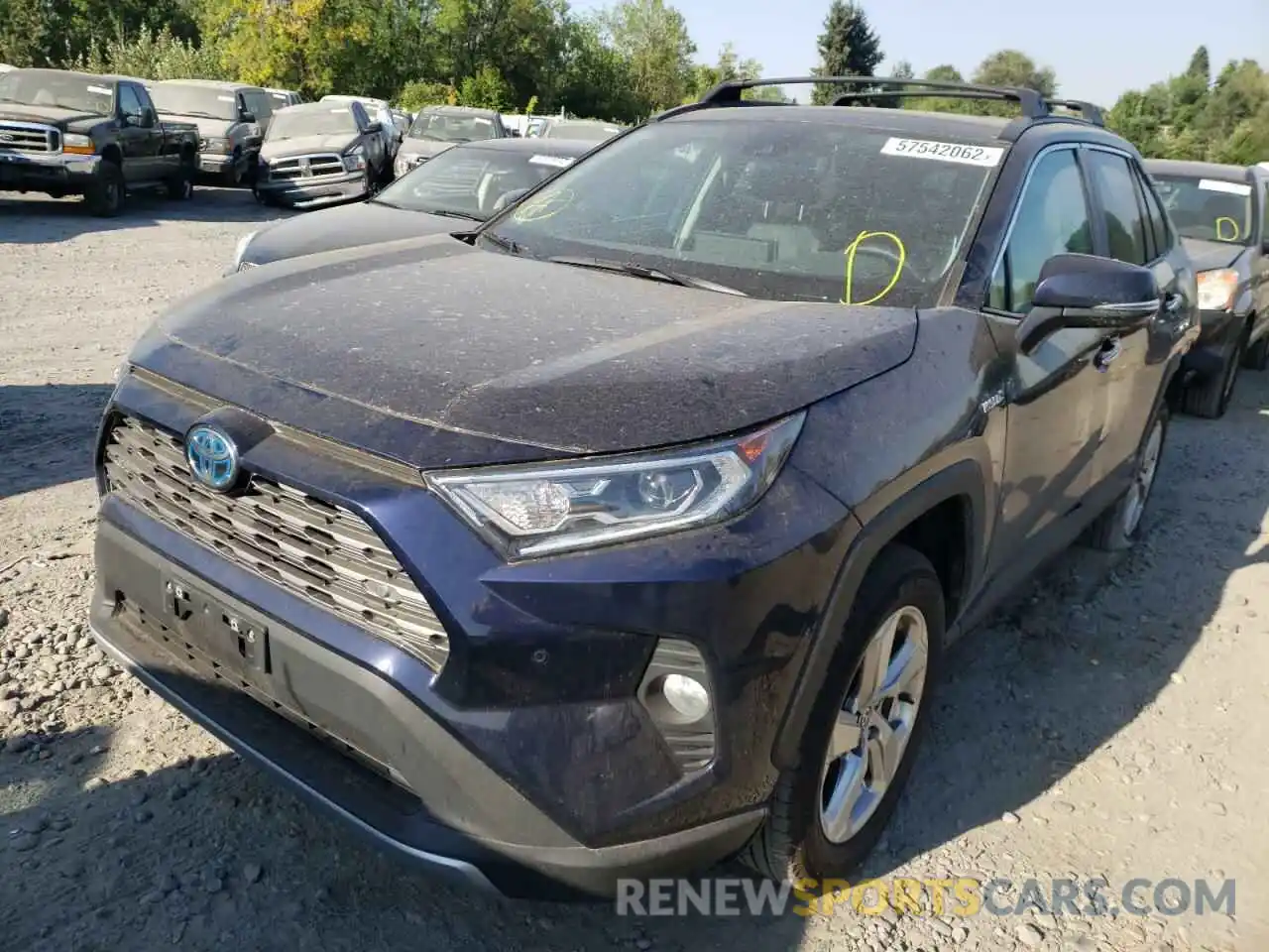 2 Photograph of a damaged car 4T3D6RFV1MU043769 TOYOTA RAV4 2021