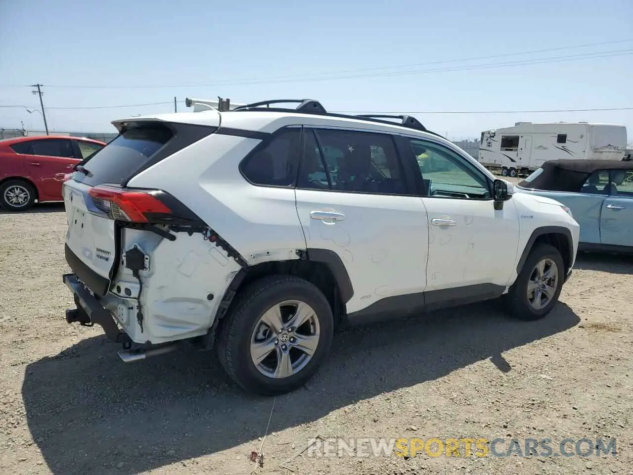 3 Photograph of a damaged car 4T3D6RFV2MU033610 TOYOTA RAV4 2021