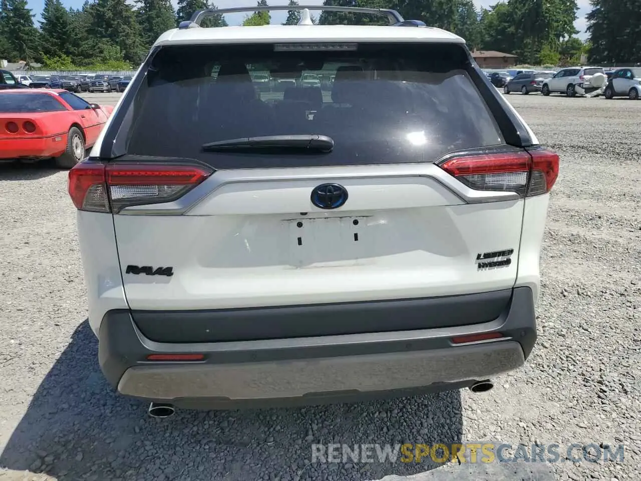 6 Photograph of a damaged car 4T3D6RFV3MU017979 TOYOTA RAV4 2021