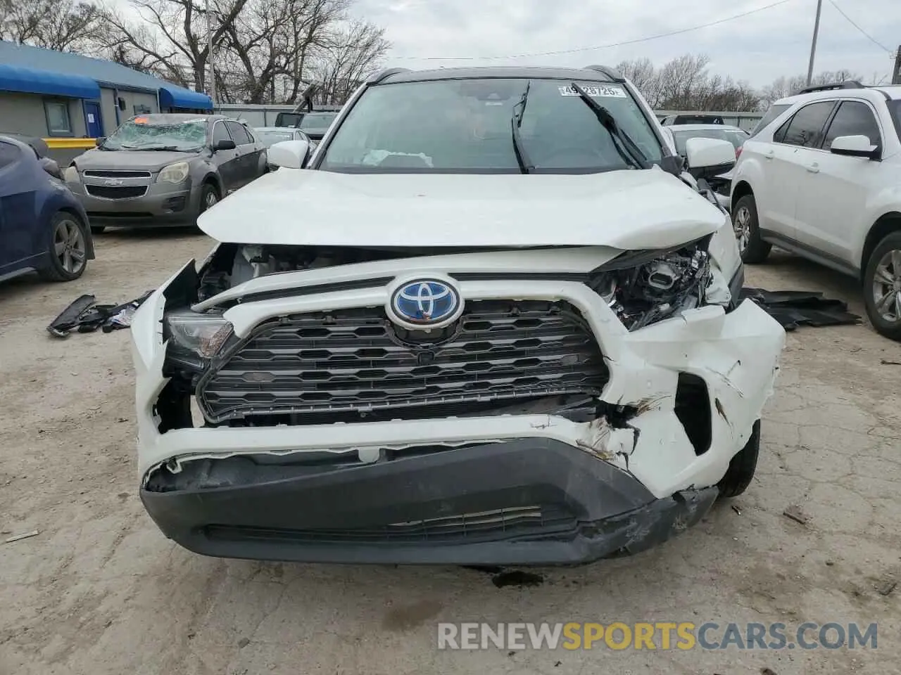 5 Photograph of a damaged car 4T3D6RFV4MU050070 TOYOTA RAV4 2021