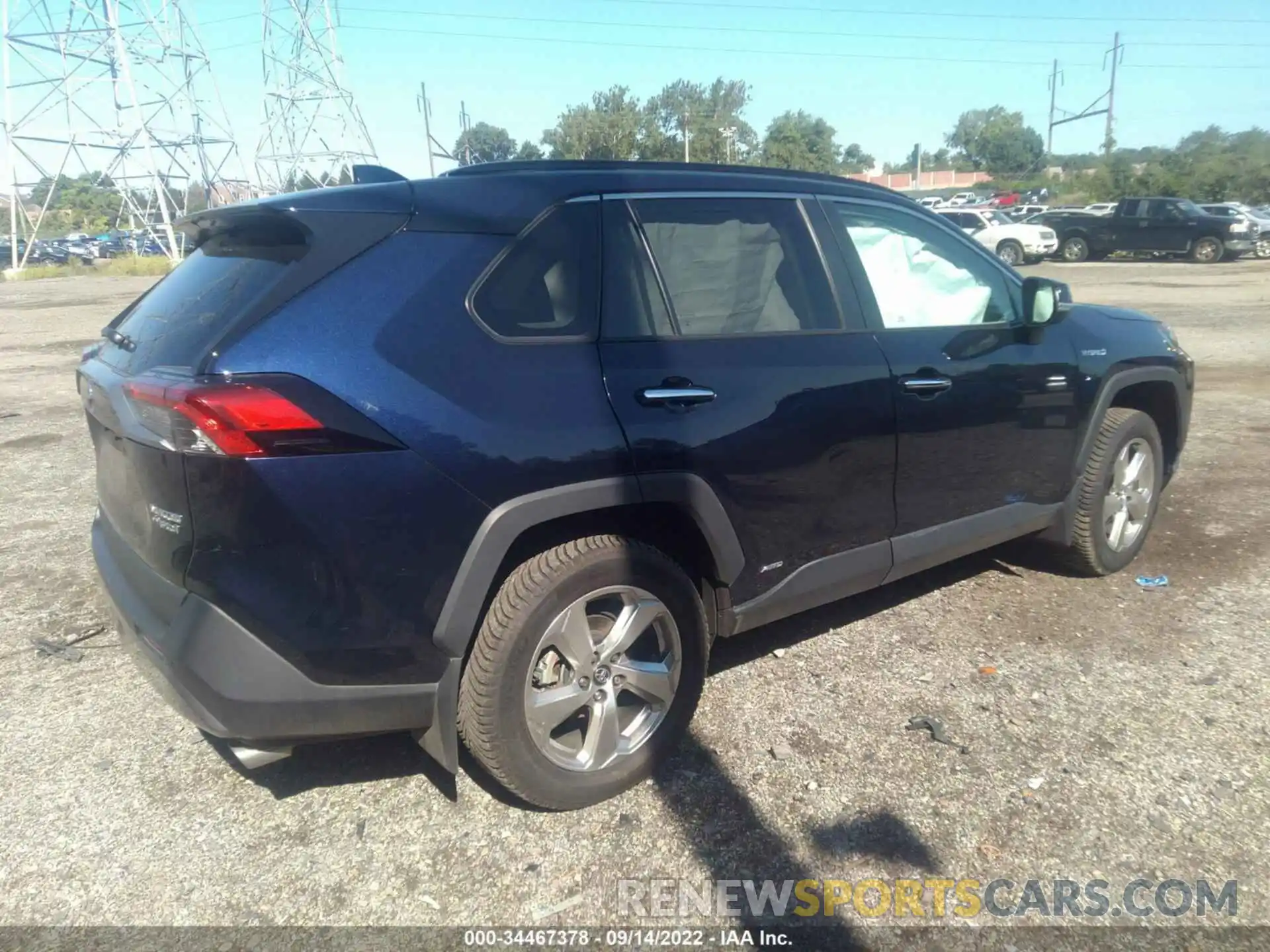 4 Photograph of a damaged car 4T3D6RFV7MU009724 TOYOTA RAV4 2021