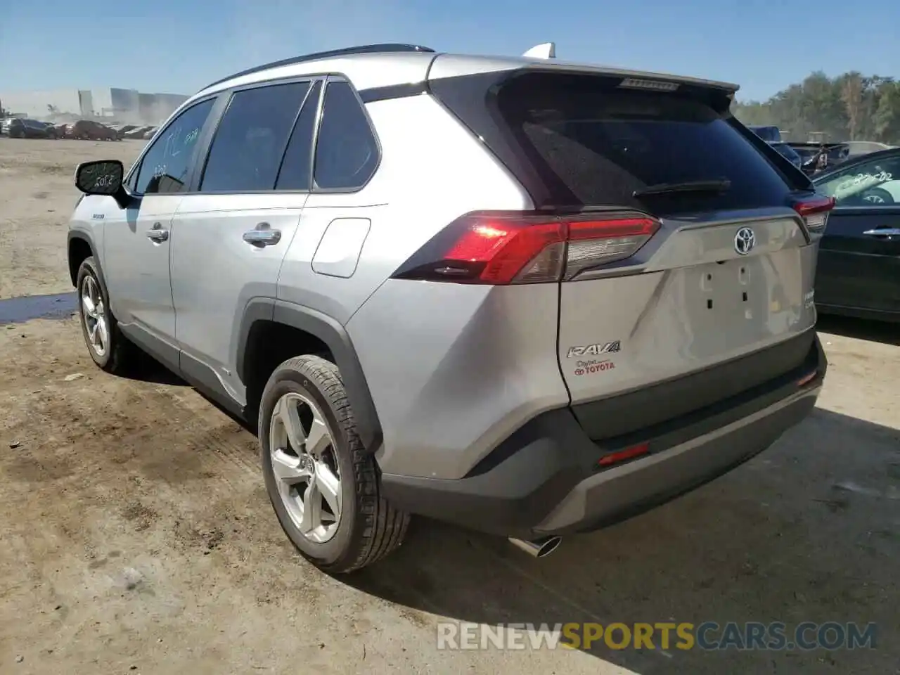 3 Photograph of a damaged car 4T3D6RFV8MU044126 TOYOTA RAV4 2021