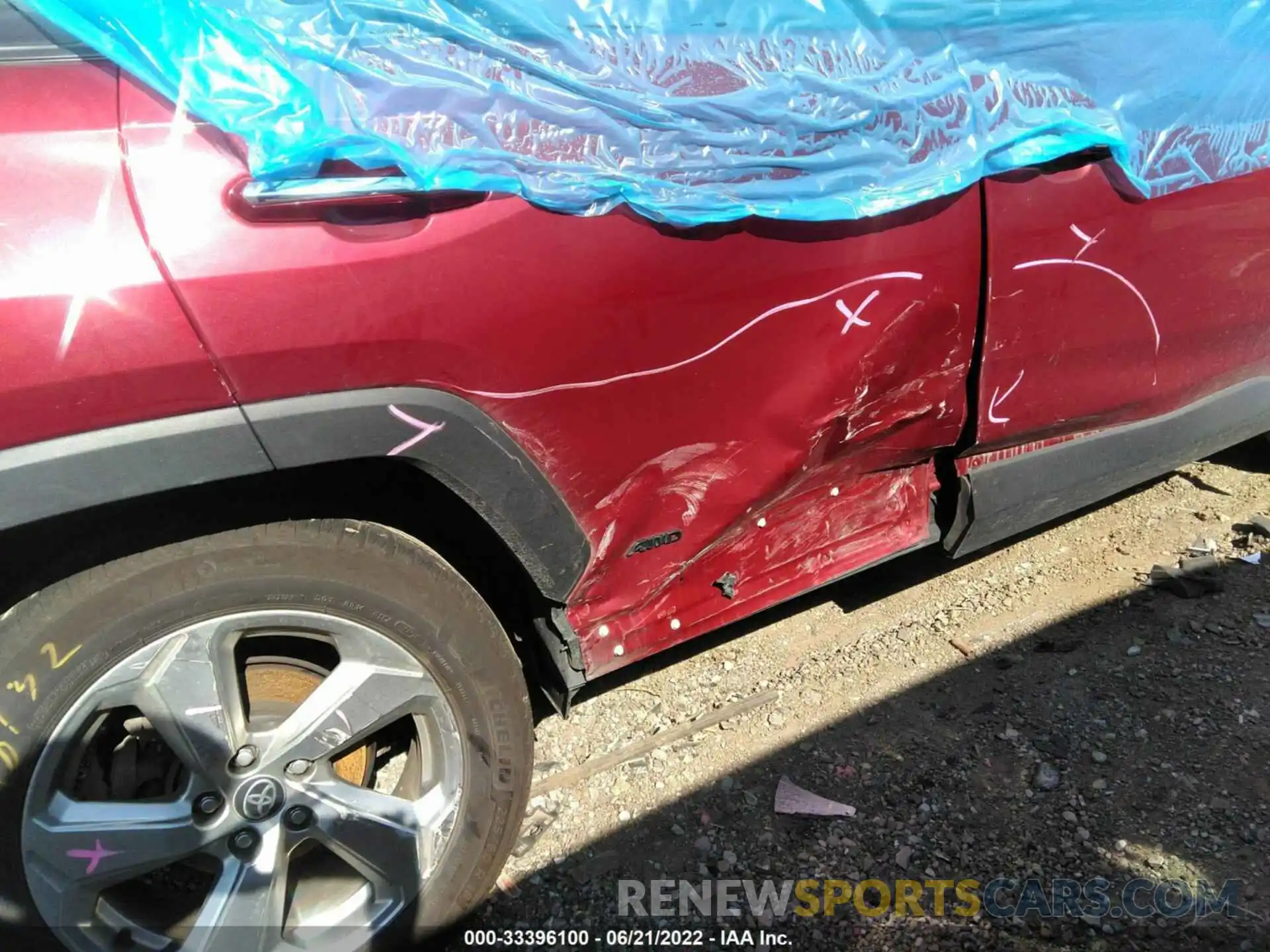 6 Photograph of a damaged car 4T3D6RFV8MU055272 TOYOTA RAV4 2021