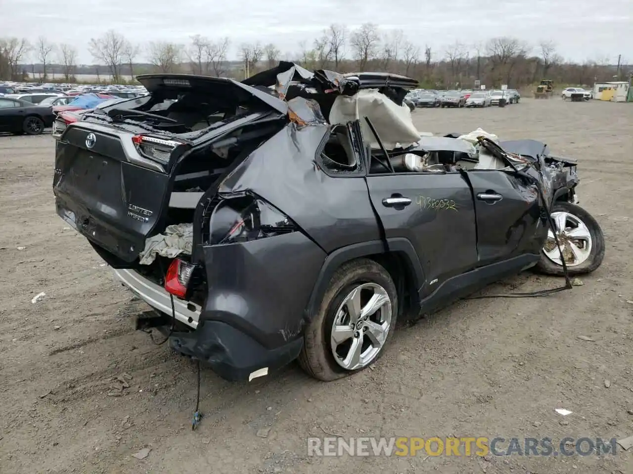 4 Photograph of a damaged car 4T3D6RFVXMU011080 TOYOTA RAV4 2021