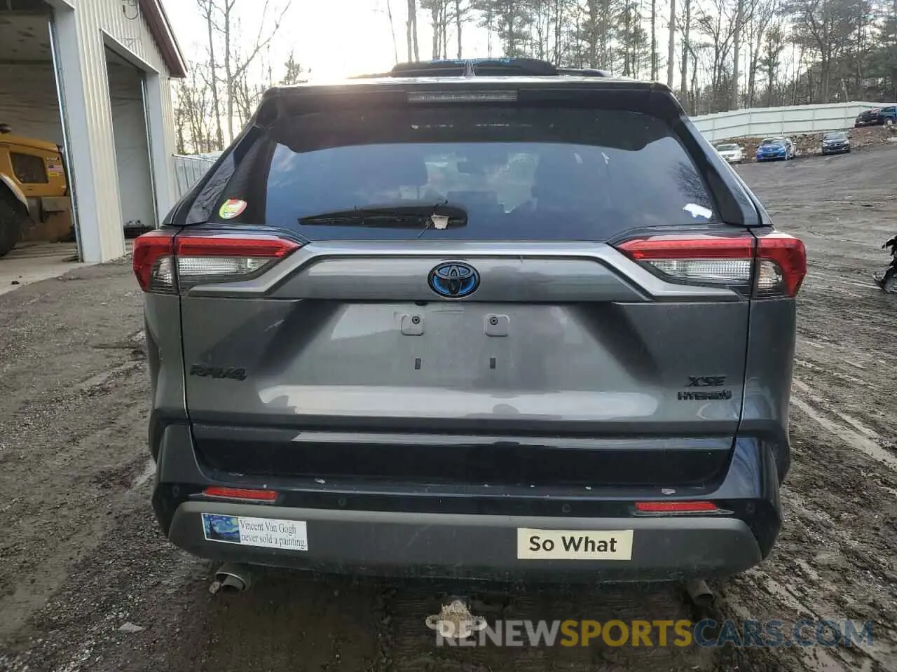 6 Photograph of a damaged car 4T3E6RFV0MU034792 TOYOTA RAV4 2021