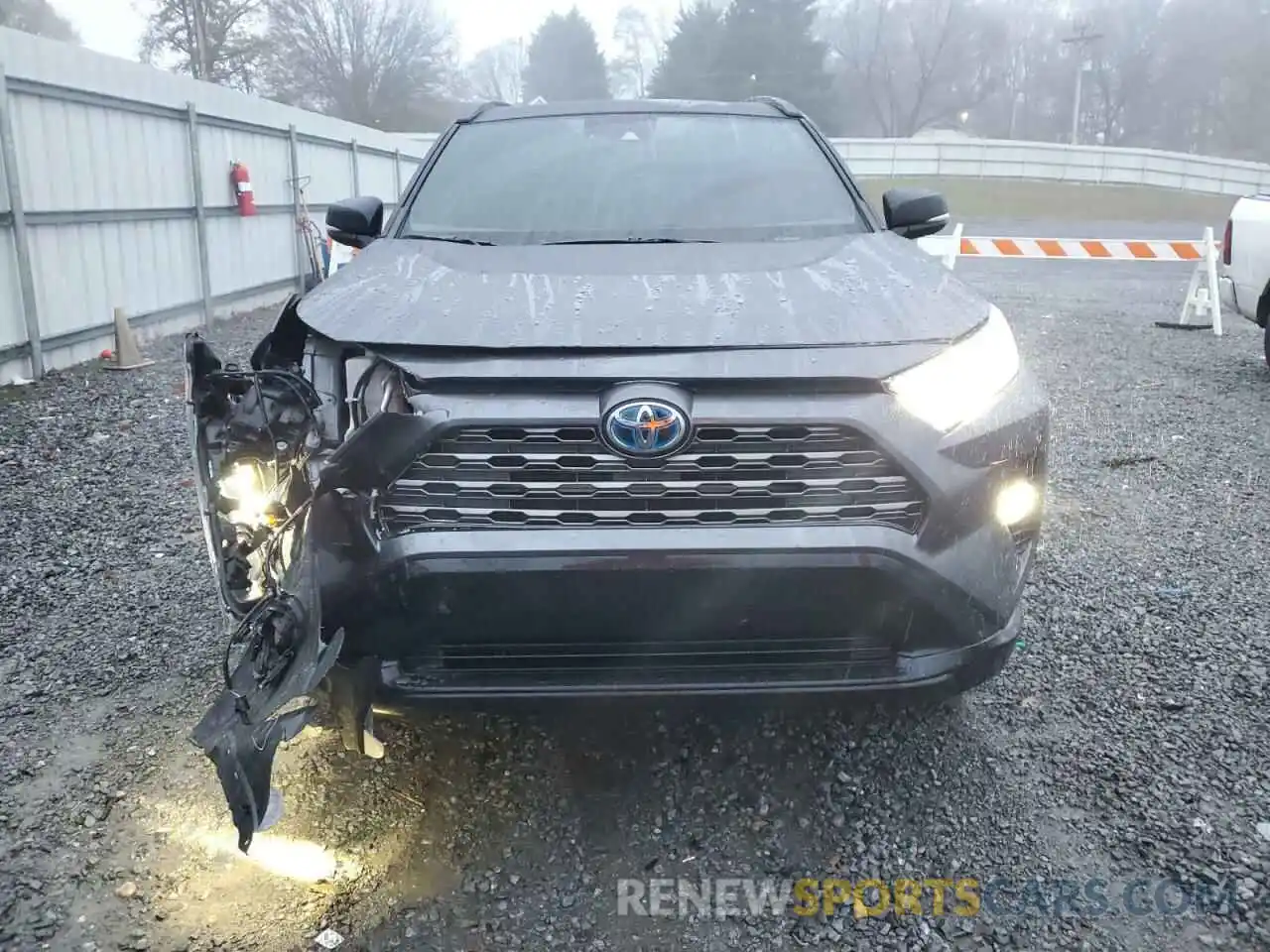 5 Photograph of a damaged car 4T3E6RFV0MU064357 TOYOTA RAV4 2021