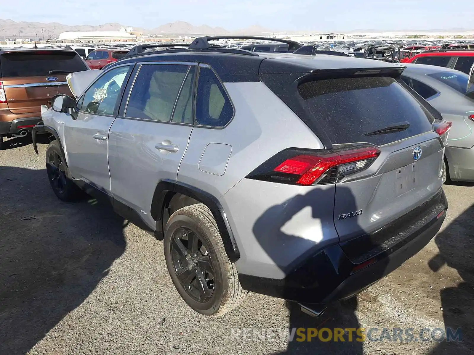 3 Photograph of a damaged car 4T3E6RFV1MU041394 TOYOTA RAV4 2021