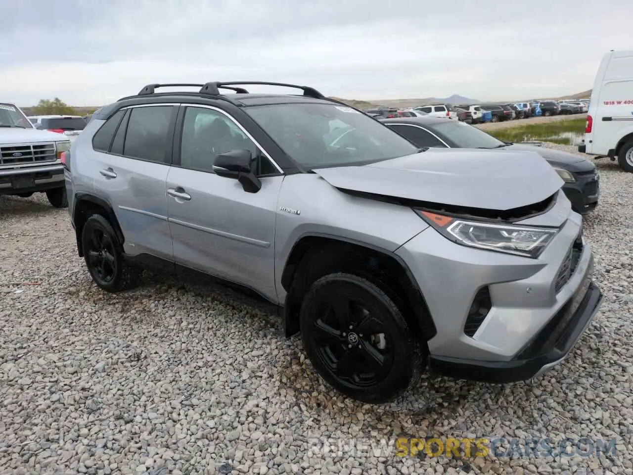 4 Photograph of a damaged car 4T3E6RFV1MU047714 TOYOTA RAV4 2021