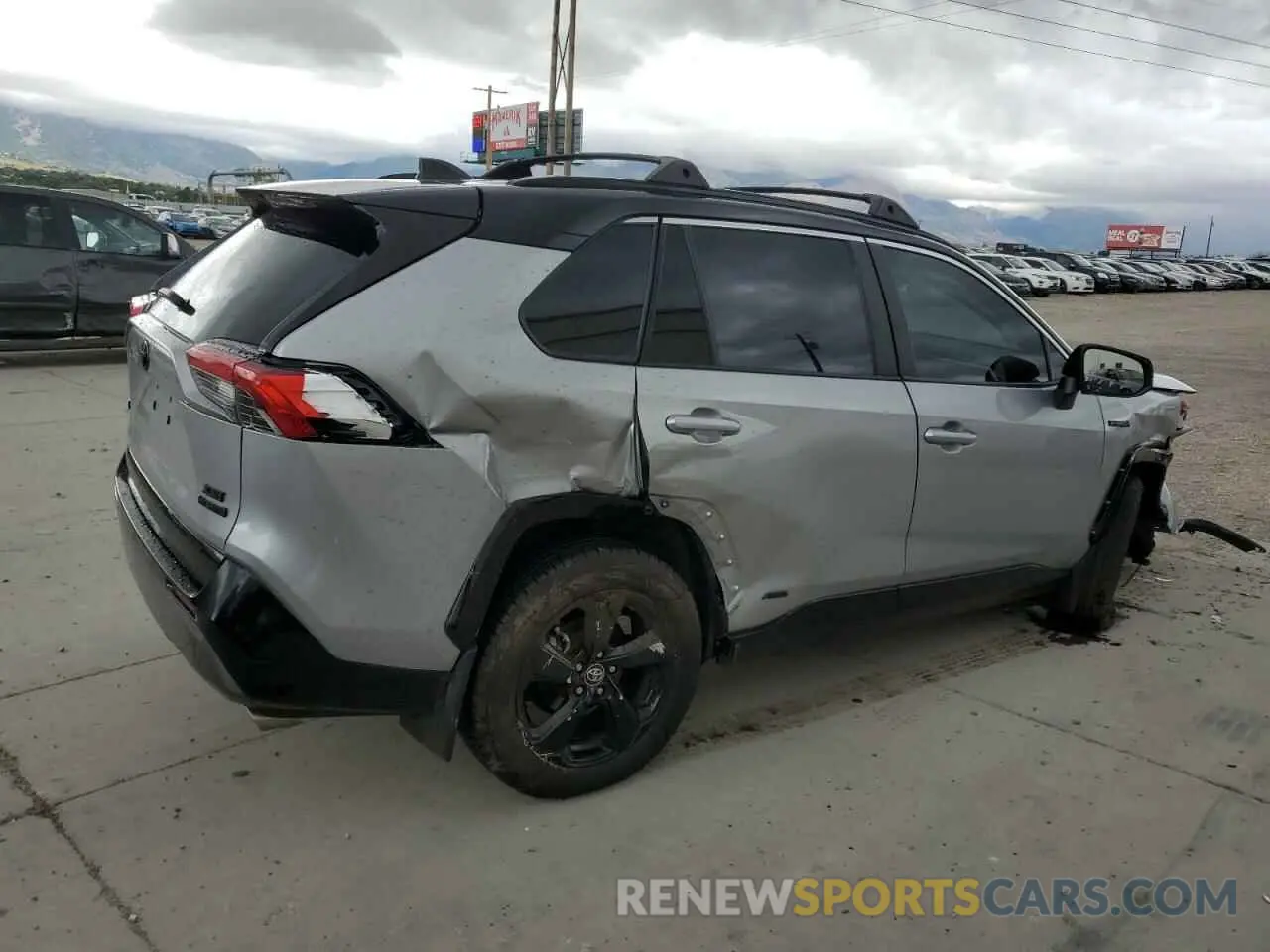 3 Photograph of a damaged car 4T3E6RFV2MU016441 TOYOTA RAV4 2021