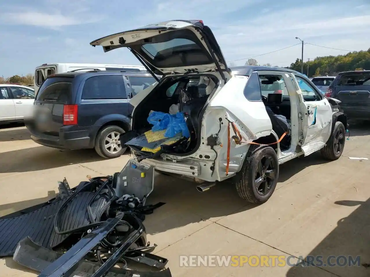 4 Photograph of a damaged car 4T3E6RFV2MU059368 TOYOTA RAV4 2021