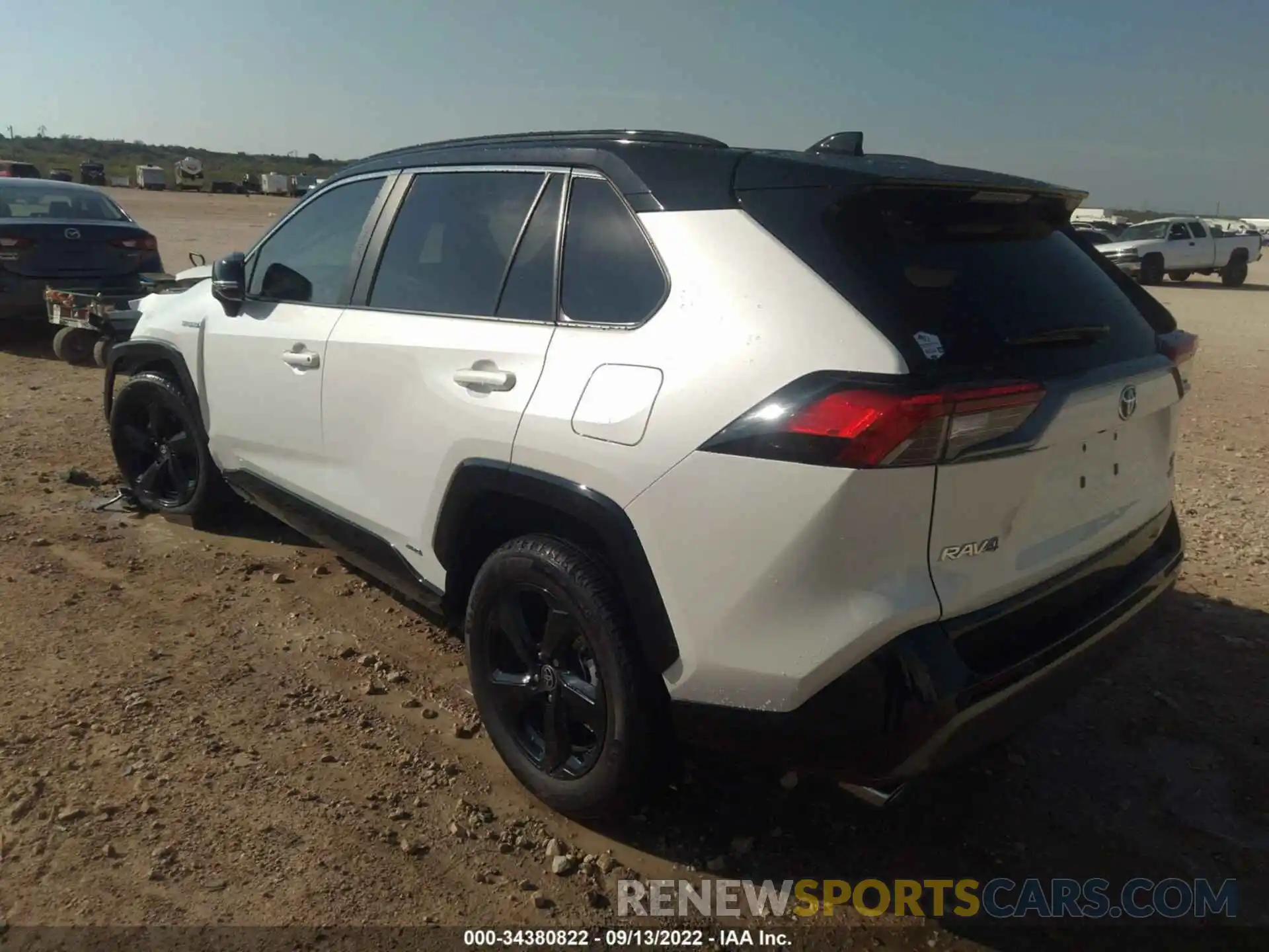 3 Photograph of a damaged car 4T3E6RFV3MU039937 TOYOTA RAV4 2021